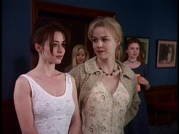 Beverly Hills, 90210 - Acting Out