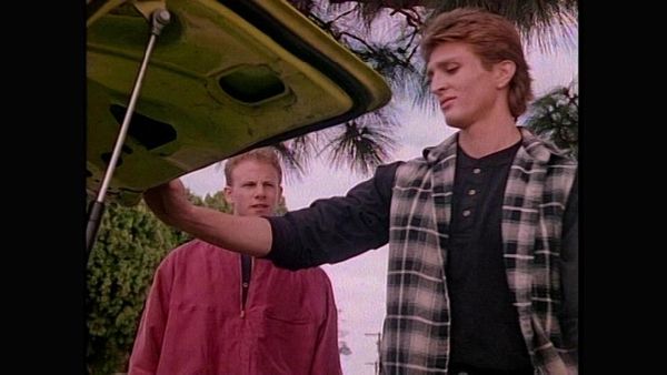 Beverly Hills, 90210 - The Game Is Chicken