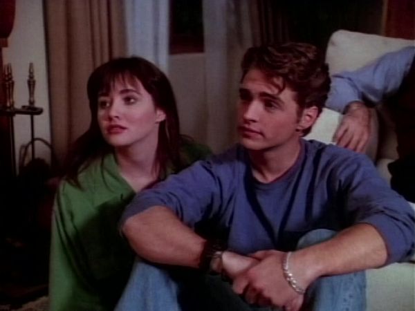 Beverly Hills, 90210 - Seventeen Year Itch