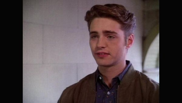 Beverly Hills, 90210 - East Side Story