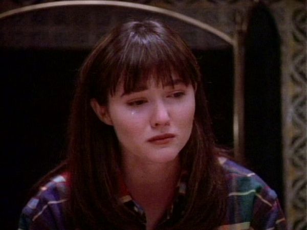 Beverly Hills, 90210 - Slumber Party