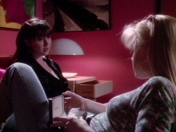Beverly Hills, 90210 - Isn't It Romantic?
