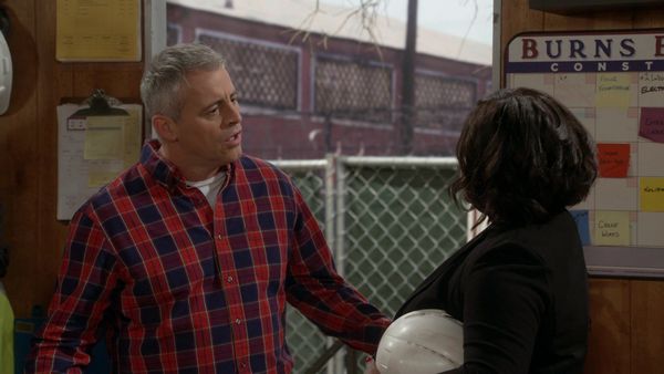 Man With A Plan - Adam Gets Neighborly