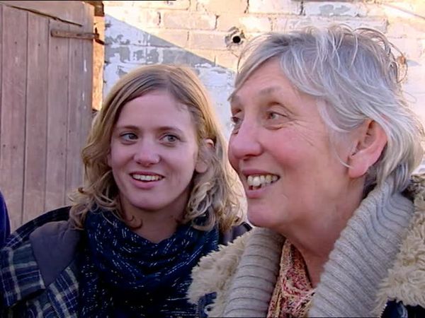 Build a New Life in the Country - Wales