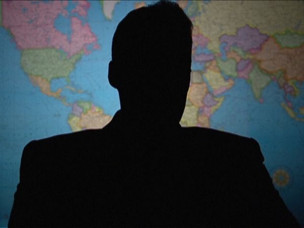 Interpol investiga - Traicionado