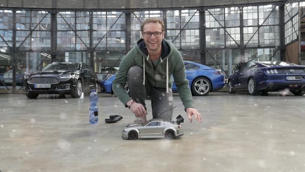 Bloch erklärt - Was ist Traktion / Unterschied zwischen Saug- und Turbomotor / Was müssen Bremsen können? / Unterschied zwischen Unter- und Übersteuern? / Warum haben Autos so viele Gänge?