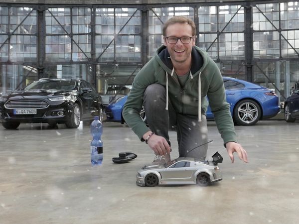 Bloch erklärt - Was ist Traktion / Unterschied zwischen Saug- und Turbomotor / Was müssen Bremsen können? / Unterschied zwischen Unter- und Übersteuern? / Warum haben Autos so viele Gänge?