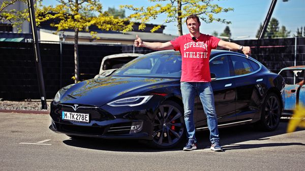 Bloch erklärt - Was macht Tesla gut, was schlecht?