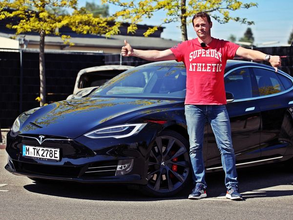 Bloch erklärt - Was macht Tesla gut, was schlecht?