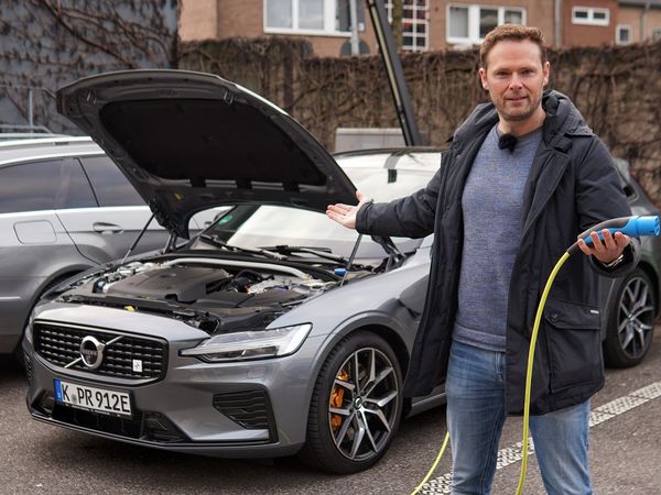 Bloch erklärt - Öko oder Mogelpackung? 7 Fragen zum Plug-In-Hybrid / Sind die SUV an allem Schuld? Die 7 größten Irrtümer zum CO2-Grenzwert