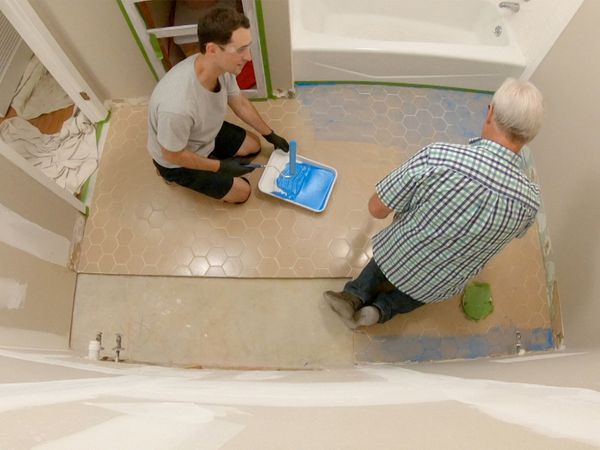 Today's Homeowner with Danny Lipford - A Marble Marvel: ’80s Bathroom Gets a Facelift