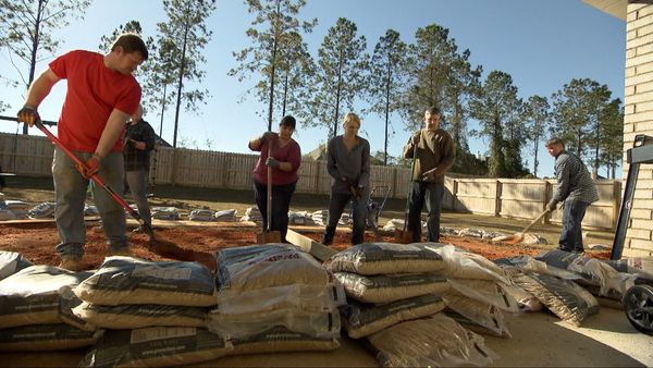 Today's Homeowner with Danny Lipford - Blank Slate Backyard