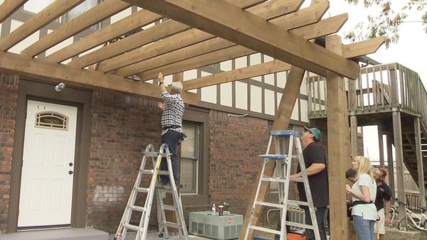 Today's Homeowner with Danny Lipford - Holiday Hints