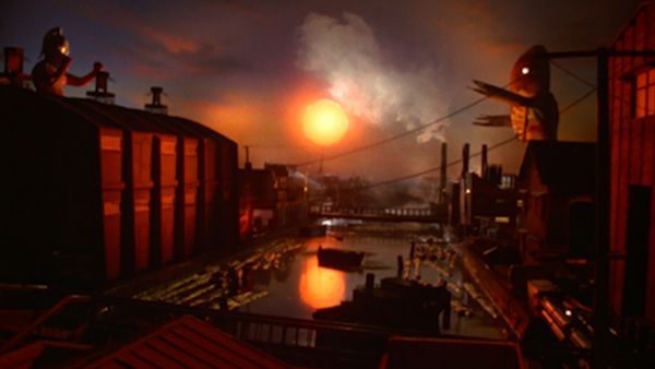 Ultraseven - Ultraseven: S1 E8 - The Marked Town