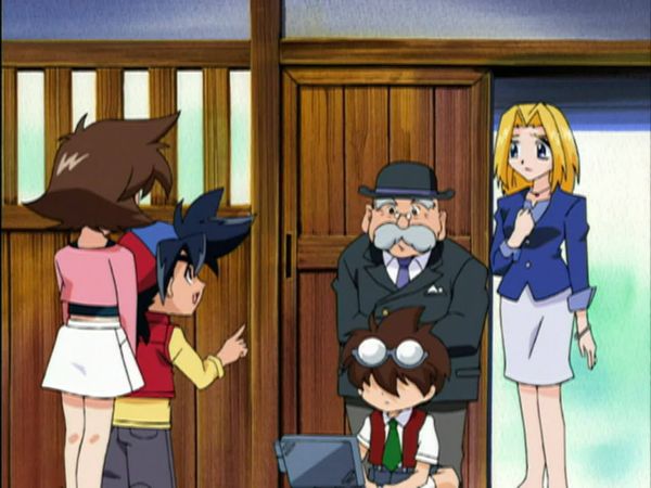 BeyBlade Gen - Ataca la bestia de la roca