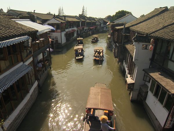 The Travel Bug - Southern Japan to China by Sea