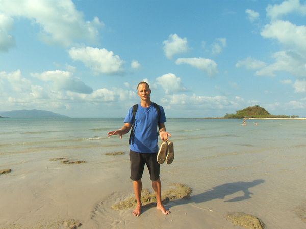 The Travel Bug - Thailand to Cambodia
