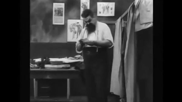 A Grande Coleção Chaplin - O Conde