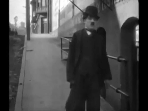 A Grande Coleção Chaplin - Polícia