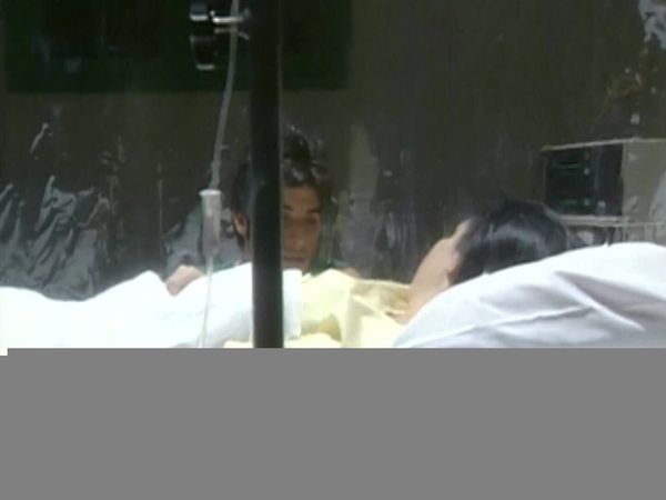 Mis 3 Hermanas - La clinica