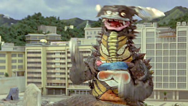Ultraman - Ultraman: S1 E11 - The Rascal From Outer Space