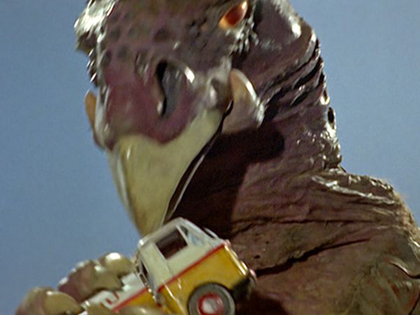Ultraman - Terror On Route 87