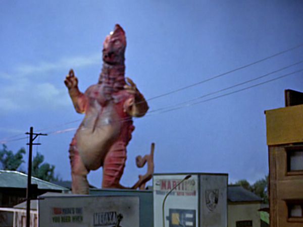 Ultraman - Ultraman: S1 E19 - Demons Rise Again