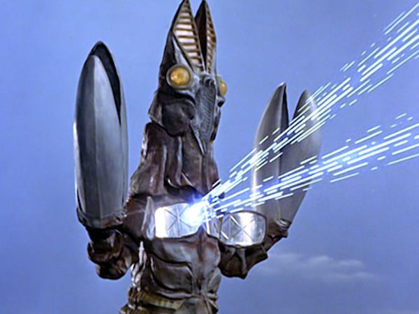 Ultraman - Ultraman: S1 E16 - Science Patrol Into Space