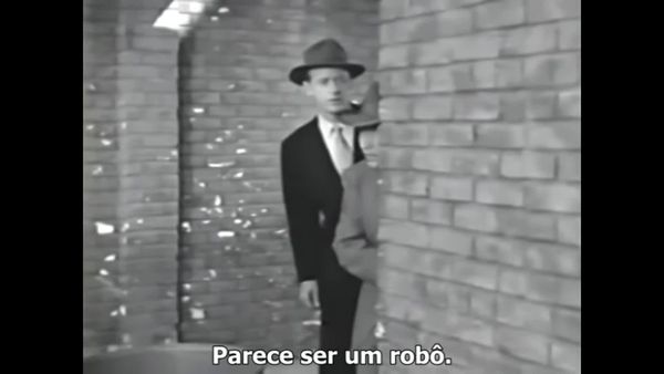 Zumbis da Estratosfera - O carrasco de ferro