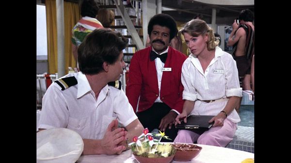 The Love Boat - Third Wheel / Grandmother's Day / Second String Mom