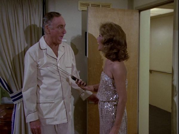 The Love Boat - Bugged / Eye Of The Beholder / Lady From Sunshine Gardens