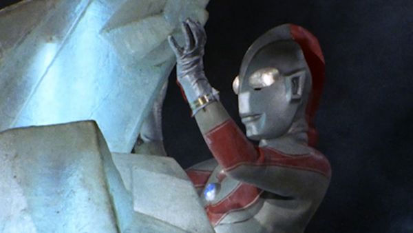 Return of Ultraman - Return Of Ultraman: S1 E35 - Cruel! Light Monster Prisma