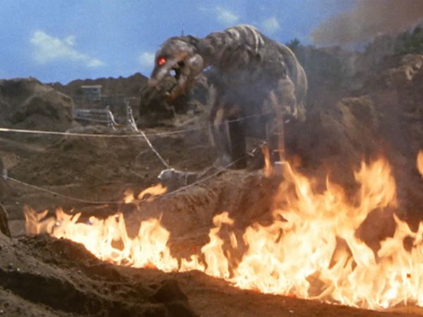 Return of Ultraman - Return Of Ultraman: S1 E10 - Dinosaur Detonation Order