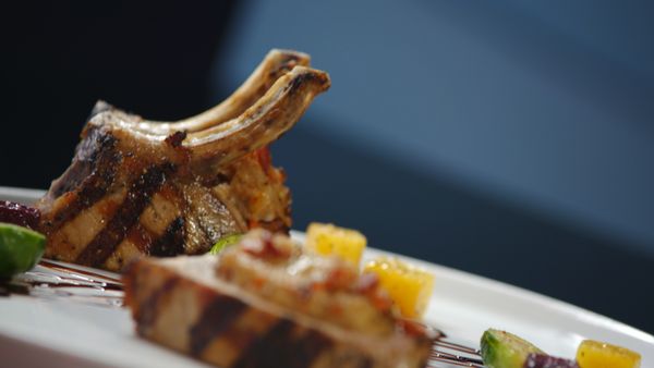 Cook Like a Chef - Derek Dammann: Pork