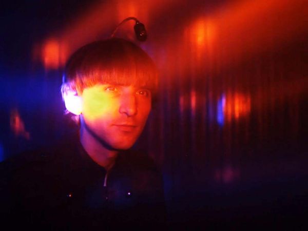 Life 2.0 - Rise of the Cyborgs