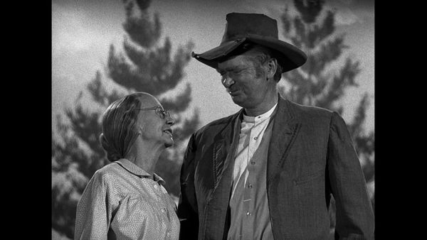 The Beverly Hillbillies - Lafe Lingers On