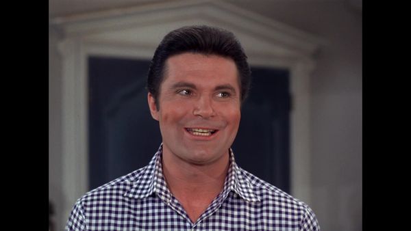 The Beverly Hillbillies - Jethro's Pad