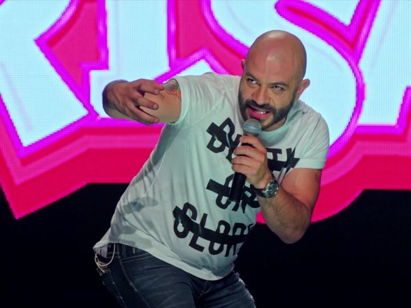 ¡Sigue la risa! - Richard Villa,Sam Butler,Trapicio,Isaac Salame,Beto El Chistologo