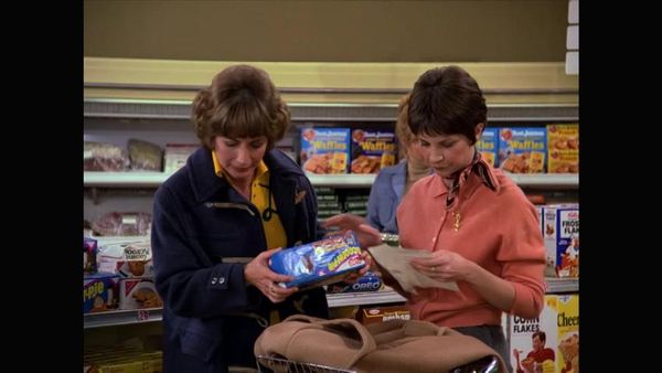 Laverne & Shirley - Supermarket Sweep