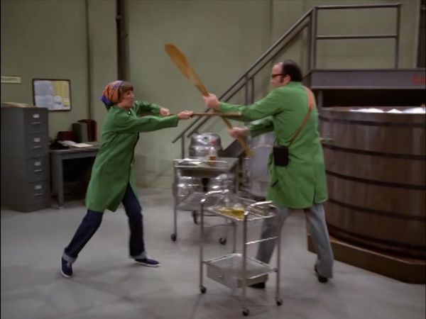 Laverne & Shirley - There's a Spy In My Beer
