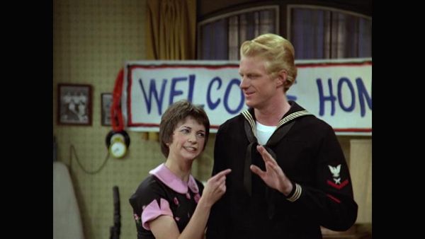 Laverne & Shirley - Who's Pappa