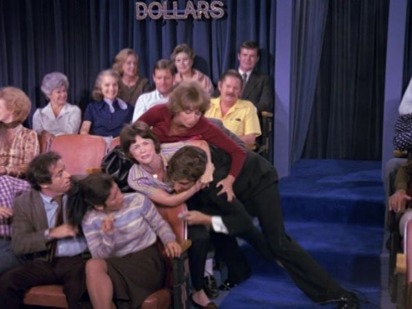 Laverne & Shirley - The Quiz Show