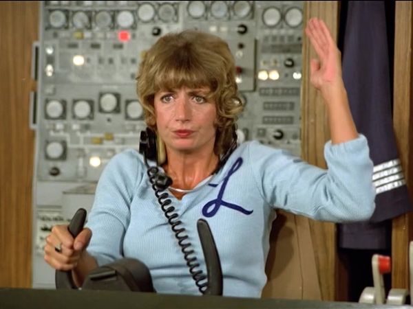 Laverne & Shirley - Airport 59