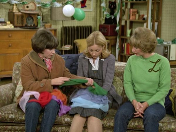 Laverne & Shirley - The Slow Child