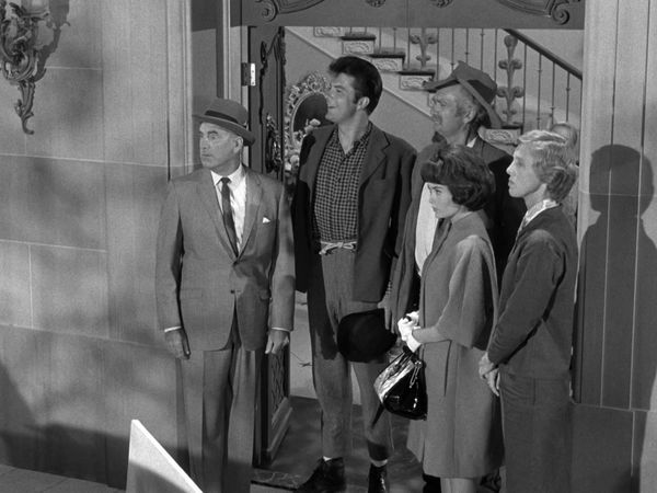 The Beverly Hillbillies - The Servants