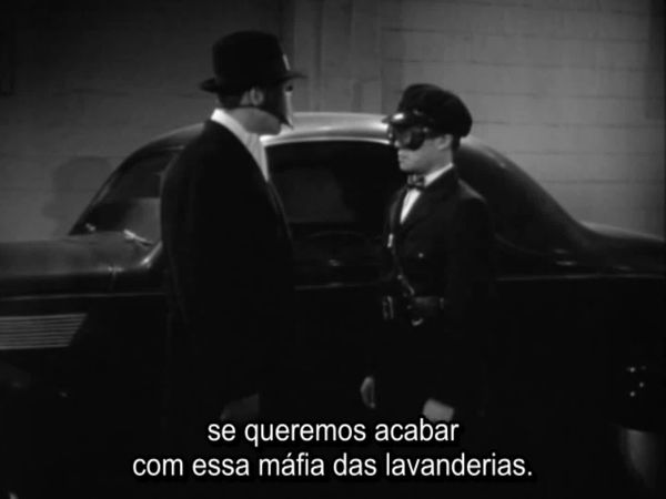O Besouro Verde - O Besouro capturado