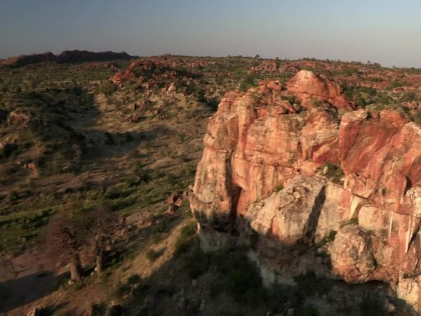 Siyaya - Come Wild With Us - Tshavhadzimu Parque Nacional Mapungubwe