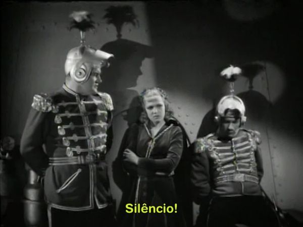 Flash Gordon Conquista o Universo - A Névoa da Morte
