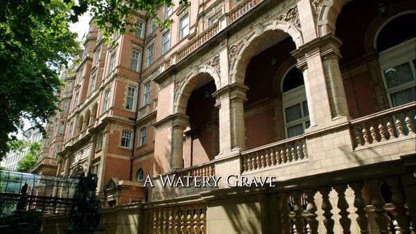 The Royal Bodyguard - A Watery Grave
