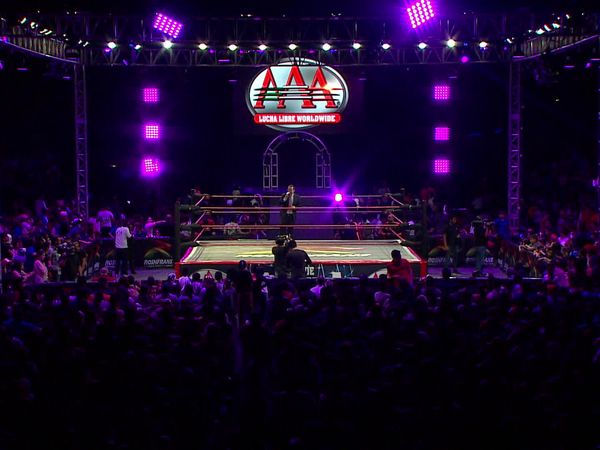 Lucha libre AAA - Cuernavaca II